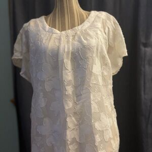 Investments White Flutter Sleeve Blouse Relaxed Boxy Style